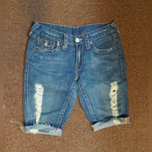 True Religion Bermuda Cut Off Jean Shorts Front Distressed 27 - Picture 4 of 8